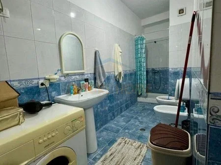 Tirane, shitet apartament 1+1 Kati 4, 51 m² 97.000 € 