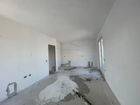 Tirane, shitet apartament 2+1 Kati 8, 128 m² 135.000 € 