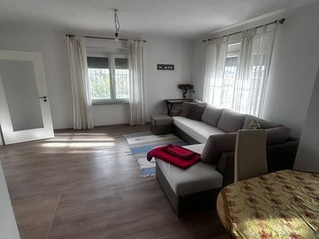 Tirane, shitet Vile , 256 m² 280.000 €