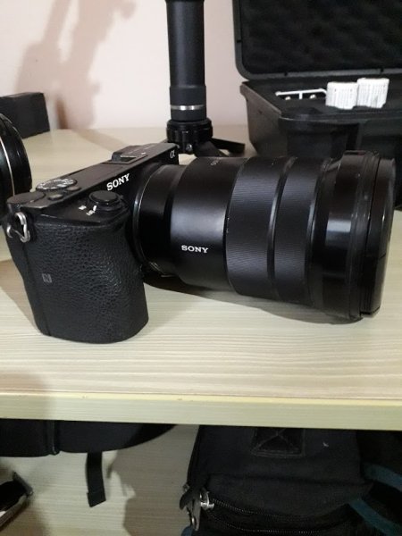 Tirane, shes Shitet Sony 6500 + Stabilizator (Gimbal) me valixhe profesionale