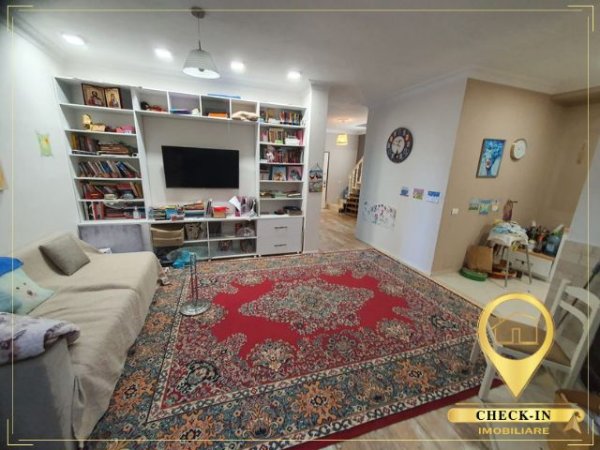 Tirane, shitet Vile 2 Katshe Kati 0, 400 m² 350.000 € (Peze e Vogel)