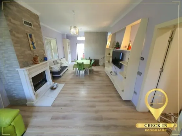 Tirane, shitet Vile 2 Katshe Kati 0, 400 m² 350.000 € (Peze e Vogel)