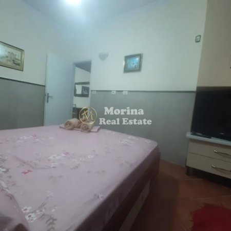 Tirane, jepet me qera apartament 1+1+Ballkon Kati 1, 55 m² 450 € (Stacioni i Trenit)