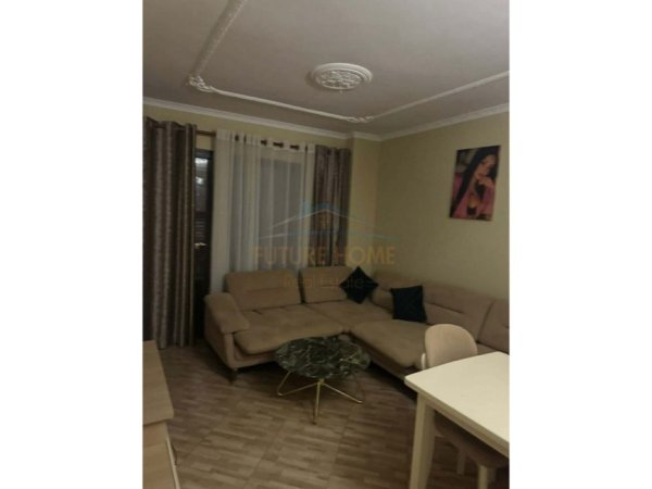 Tirane, jepet me qera apartament 1+1 Kati 2, 66 m² 400 € 