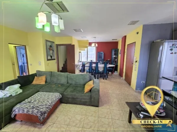 Tirane, shitet apartament duplex 4+1+Aneks+Ballkon , 168 m² 324.000 € (Rezidenca Kodra e Diellit)