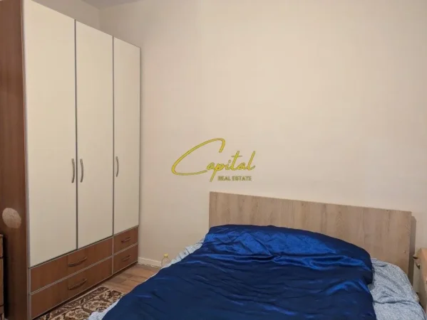 Tirane, jepet me qera apartament 2+1 Kati 2, 70 m² 500 € (XHAMLLIKU)