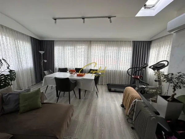 Tirane, shitet apartament 3+1 Kati 5, 170 m² 220.000 € (FRESKU)