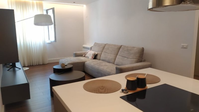 Tirane, shitet apartament 2+1+Ballkon Kati 6, 99 m² 177.000 € (GRAND GALLAERY)