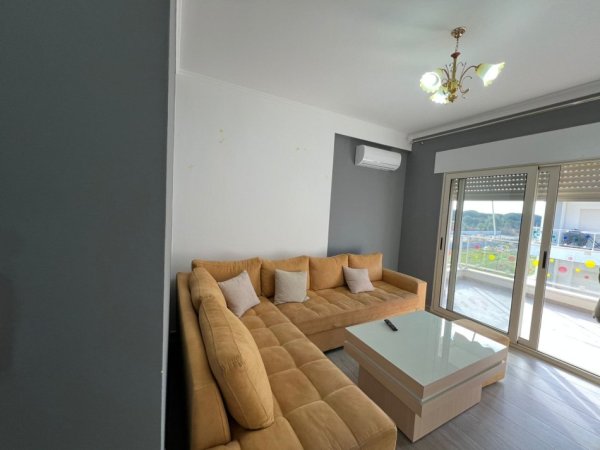 Durres, shitet apartament 2+1+Ballkon Kati 3, 88 m² 215.000 € (GJIRI LALZIT)