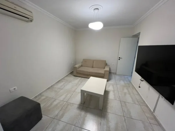 Tirane, shitet apartament 2+1 Kati 2, 71 m² 200.000 € (Rruga e Elbasanit.)