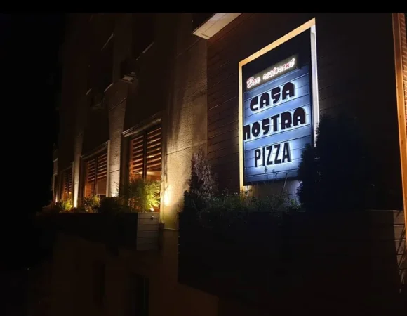 Sarande, jepet me qera bar-resorant , 350 m² 1.500 € (Rruga Gjergj Araniti)