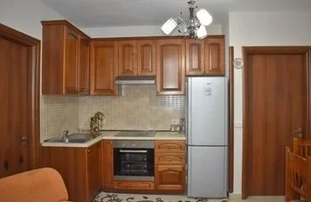 Tirane, jepet me qera apartament 2+1 Kati 4, 74 m² 750 € (Rruga e Dibres)