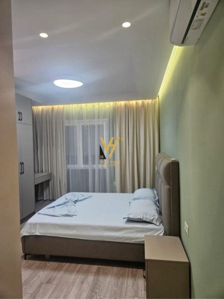 Tirane, jepet me qera apartament 2+1+Ballkon Kati 6, 91 m² 700 € (ISH DOGANA)