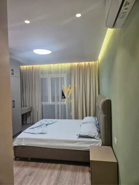 Tirane, jepet me qera apartament 2+1+Ballkon Kati 6, 91 m² 700 € (ISH DOGANA)