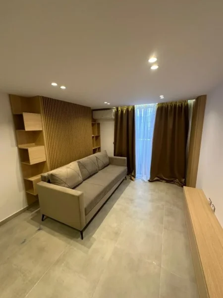 Tirane, shitet apartament 1+1+Ballkon Kati 1, 73 m² 122.000 € (Selite)