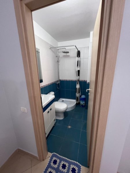 Tirane, jepet me qera apartament 2+1+Ballkon Kati 3, 100 m² 700 € (Kopeshti Botanik , te xhamia)