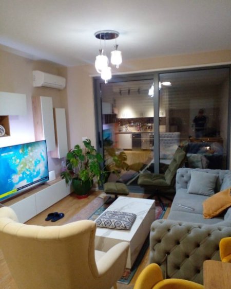 Tirane, jepet me qera apartament 2+1 Kati 9, 106 m² 750 € (Fiori Di Bosko)