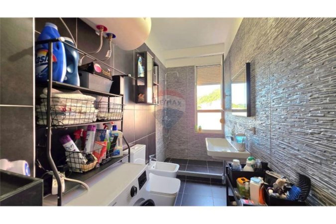 Vlore - Lungomare, shitet 2+1 , 117 m² 230.000 € (Rruga Dhimitër Konomi, Vlorë)