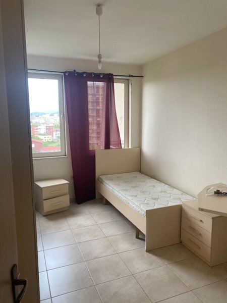 Tirane, jepet me qera apartament 2+1+Ballkon Kati 6, 90 m² 500 € 