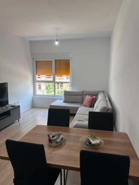 Tirane, shitet apartament 2+1+Ballkon Kati 2, 91 m² 130.000 € (Rruga Pasho Hysa Mangalem21)