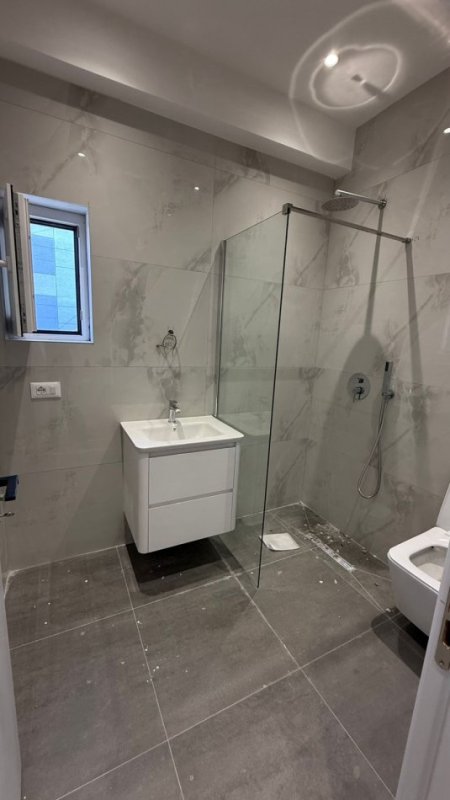 Tirane, shitet apartament 1+1+Ballkon Kati 2, 56 m² 91.443 € (Ali Demi)