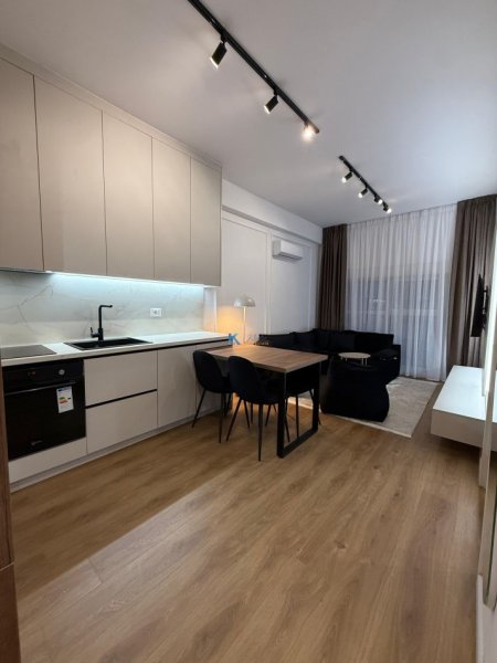 Tirane, jap me qera apartament 1+1+Ballkon Kati 5, 50 m² 550 € (Kompleksi Kadiu ne Ali Dem)