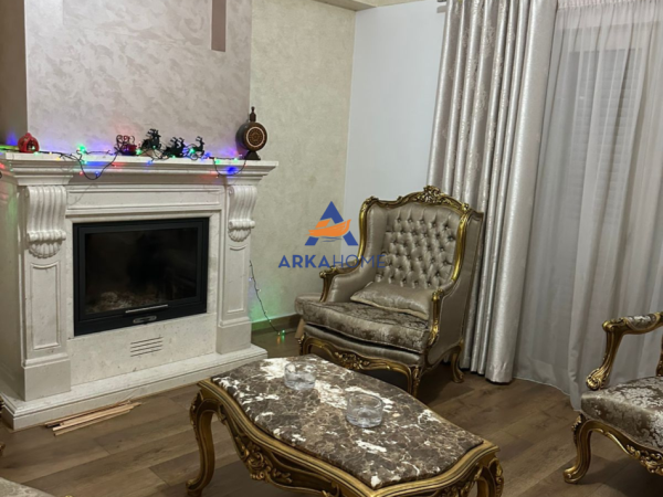 Tirane, jepet me qera 3 Katshe Kati 3, 1.000 m² 8.000 € 