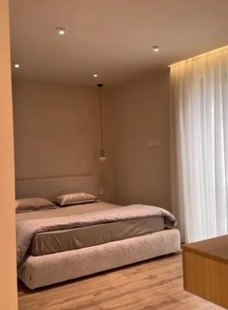 Durres, shitet Vile 5+1+Aneks Kati 0, 241 m² 1.400.000 € (gjiri lalezit)