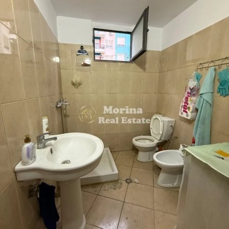 Tirane, jepet me qera shtepi 1+1 Kati 2, 62 m² 350 € (Harry Fultz)