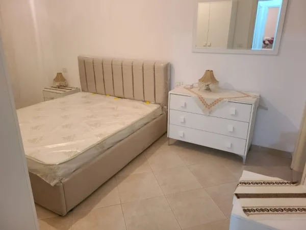 Tirane, shitet apartament 2+1+Ballkon Kati 6, 107 m² 155.000 € (Yzberisht)