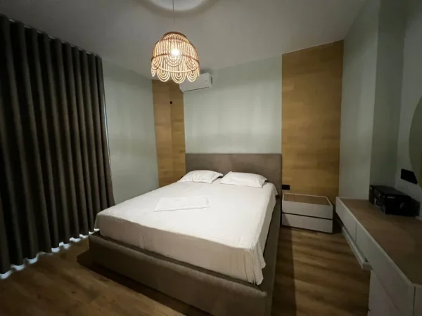 Vlore, jepet me qera apartament 1+1+Aneks+Ballkon Kati 4, 72 m² 420 € (Bulevardi Ismail Qemali, Prane Conad)