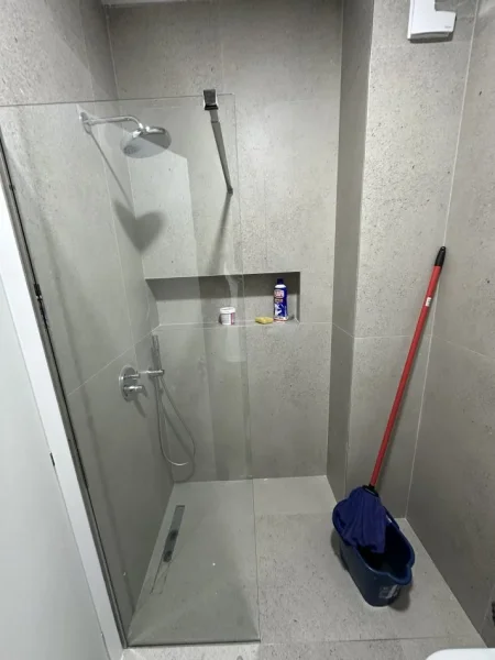 Tirane, jepet me qera apartament 1+1 Kati 2, 60 m² 700 € (Shkolla e Kuqe)