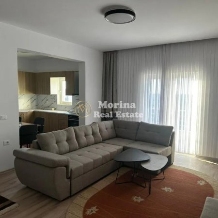 Tirane, jepet me qera Vile 3+1 Kati 2, 120 m² 700 € (Selite)