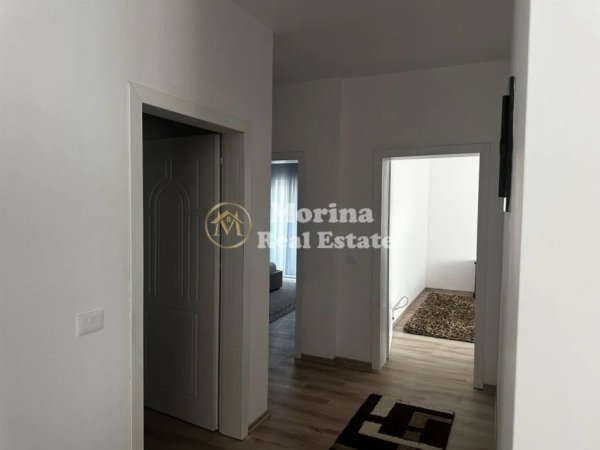 Tirane, jepet me qera Vile 3+1 Kati 2, 120 m² 700 € (Selite)