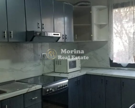 Tirane, jepet me qera apartament 1+1 Kati 2, 65 m² 500 € (Rruga Mine Peza)
