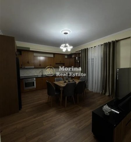 Tirane, jepet me qera shtepi 2+1 Kati 4, 130 m² 600 € (Kodra e Priftit)