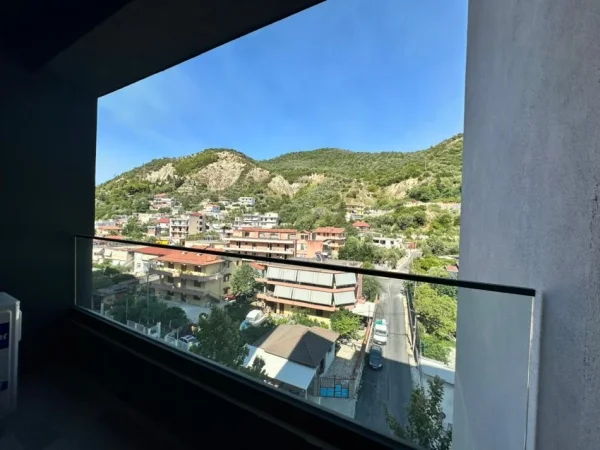 Vlore - Lungomare, shes apartament 2+1+Ballkon Kati 6, 100 m² 229.000 € (Lungomare, Tek Akademia Marines)