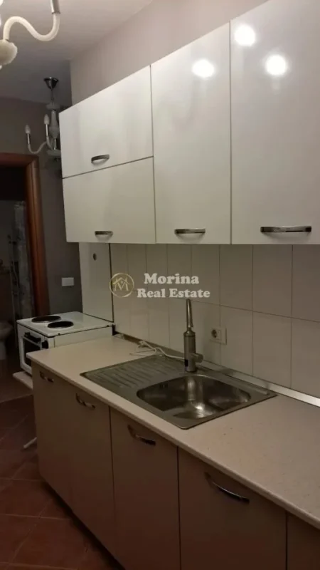 Tirane, jepet me qera garsonier Kati 2, 35 m² 500 € (Myslym Shyri)