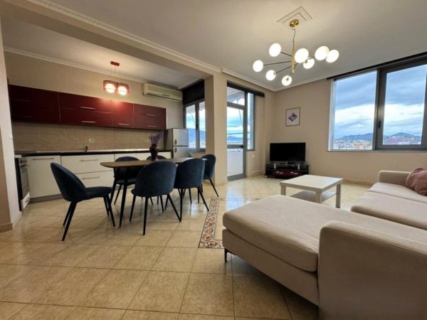 Tirane, jepet me qera apartament 2+1 Kati 7, 120 m² 1.000 € (toptani)