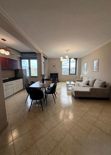 Tirane, jepet me qera apartament 2+1 Kati 7, 120 m² 1.000 € (toptani)