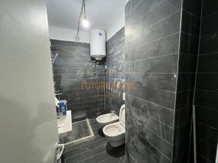 Tirane, shitet apartament 1+1 Kati 4, 86 m² 129.000 € (SELITE)