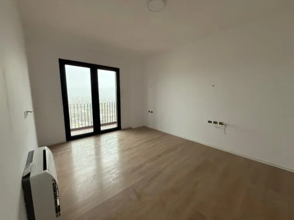 Tirane, jepet me qera ambjent biznesi , 159 m² 2.000 €