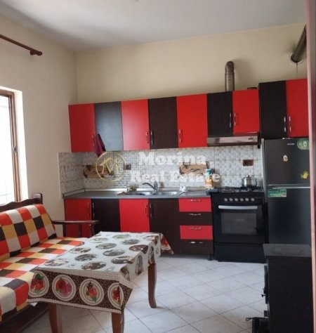 Tirane, jepet me qera Vile 2+1 Kati 1, 100 m² 350 € (Tufine)