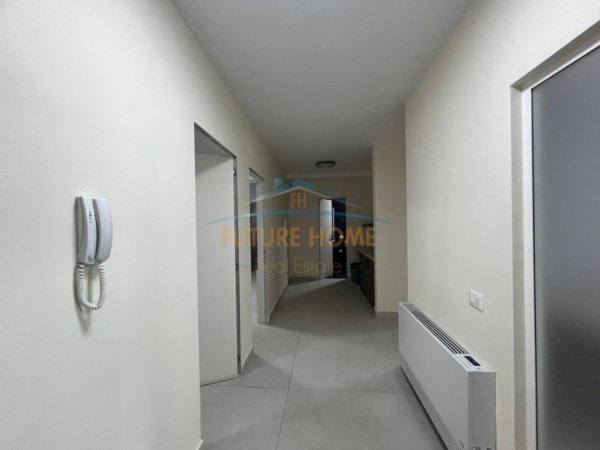 Tirane, shitet apartament 3+1 Kati 5, 158 m² 365.000 € (Selite)