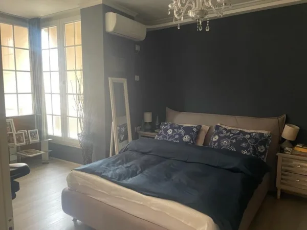 Tirane, shitet apartament 2+1 Kati 5, 115 m² (Rruga e Kavajes. Perbal Kompleksit Delijorgjit)