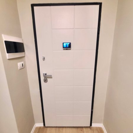 Me Qera : 1+1📍Qender (150m nga Sheshi Skenderbej🔥) - 70.000 Lek - S.66m² - E Investuar ne Detaje✨