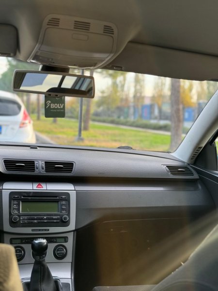 Tirane, shitet makine Passat Nafte, blu e hapur manuale Klima 320.000 km 3.200 €
