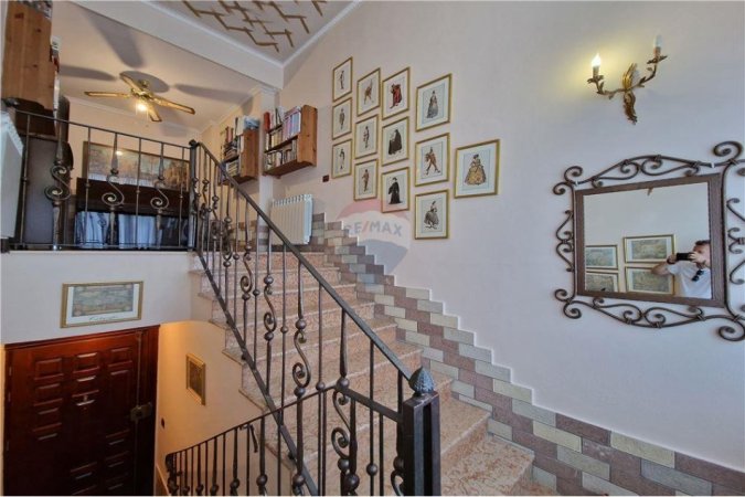 Vlore, shitet apartament+verande | Penthouse 3+1+Ballkon , 320 m² 310.000 € (Pranë Gjimnazit “Ali Demi”, Vlorë)