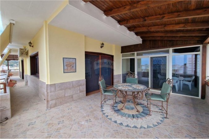Vlore, shitet apartament+verande | Penthouse 3+1+Ballkon , 320 m² 310.000 € (Pranë Gjimnazit “Ali Demi”, Vlorë)