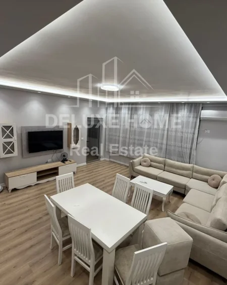 Tirane, jepet me qera apartament 1+1+Ballkon Kati 4, 76 m² 550 € (Astir)